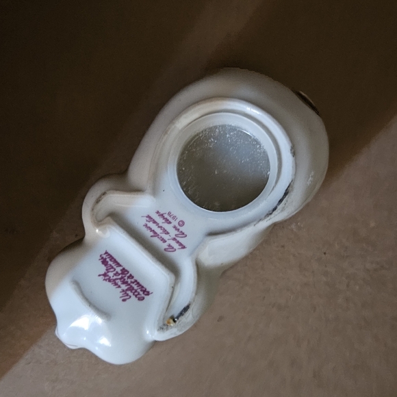 Floral Ceramic Pig Pomander - Picture 3 of 3